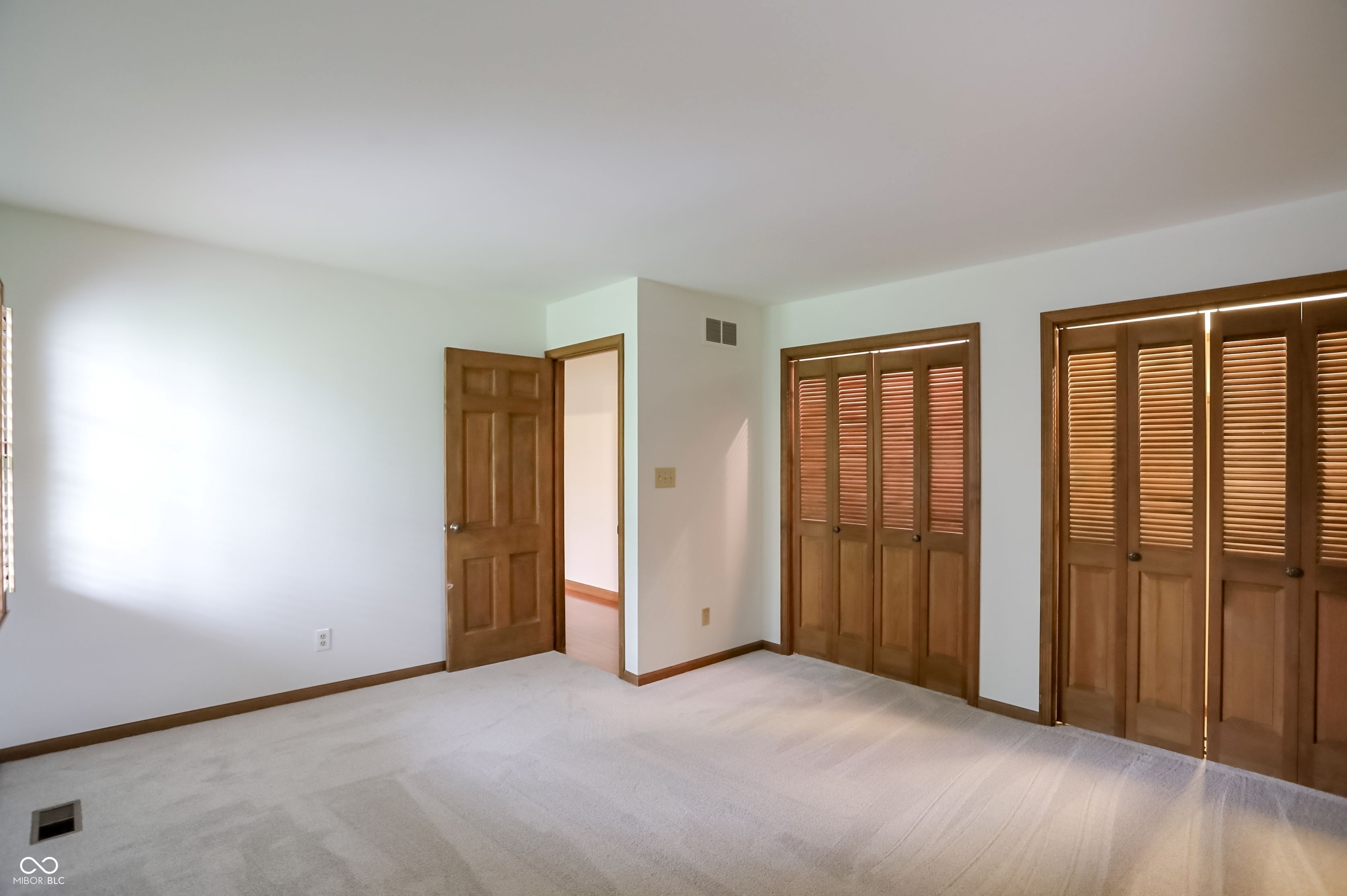 7363 Johnson Road Indianapolis, IN 46250 - Photo 33 of 77