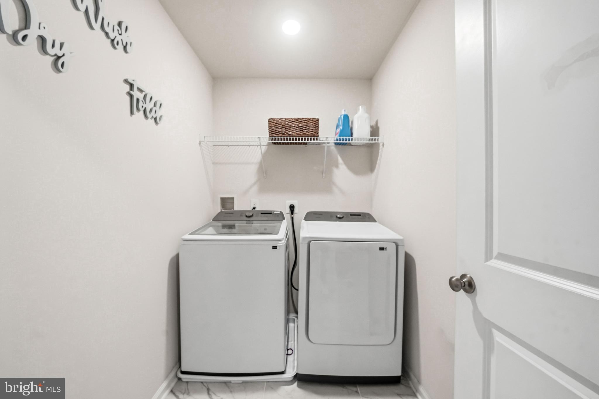 22 Cardinal Way Raritan, NJ 08869 - Photo 26 of 39