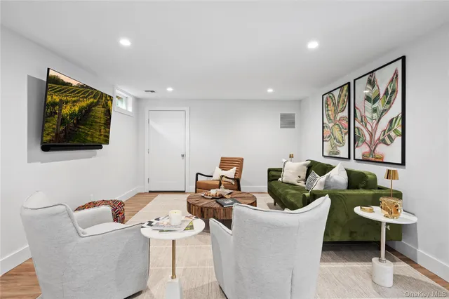 $3,495,000 | 509 North Main Street, Southampton, NY 11968