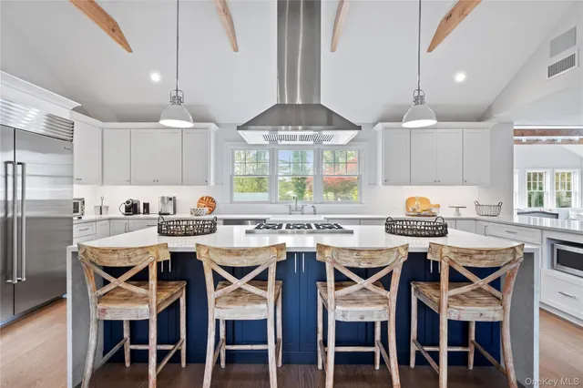 $3,495,000 | 509 North Main Street, Southampton, NY 11968