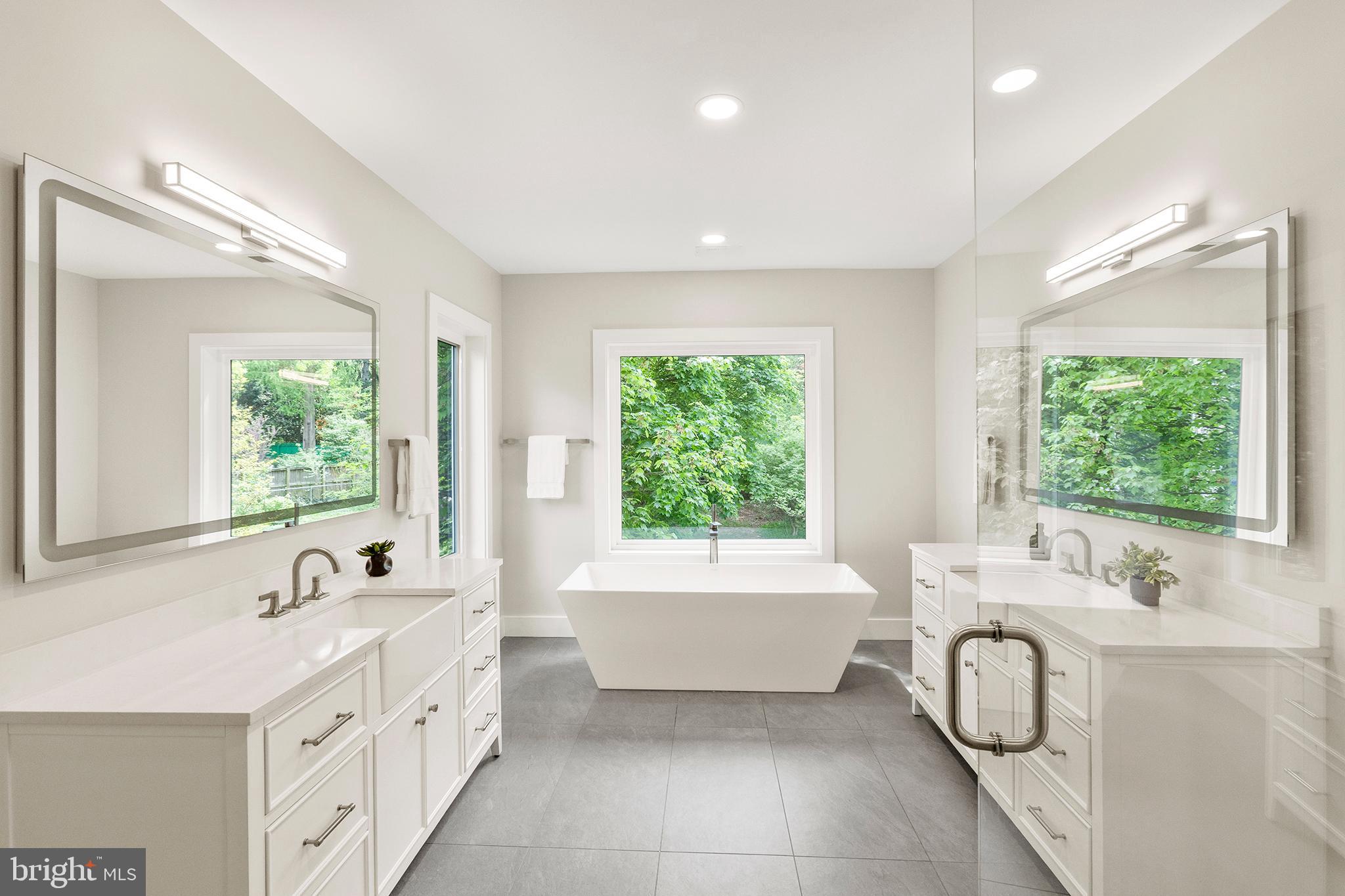 3706 Spring Street Chevy Chase, MD 20815 - Photo 32 of 63 Primary Bathroom