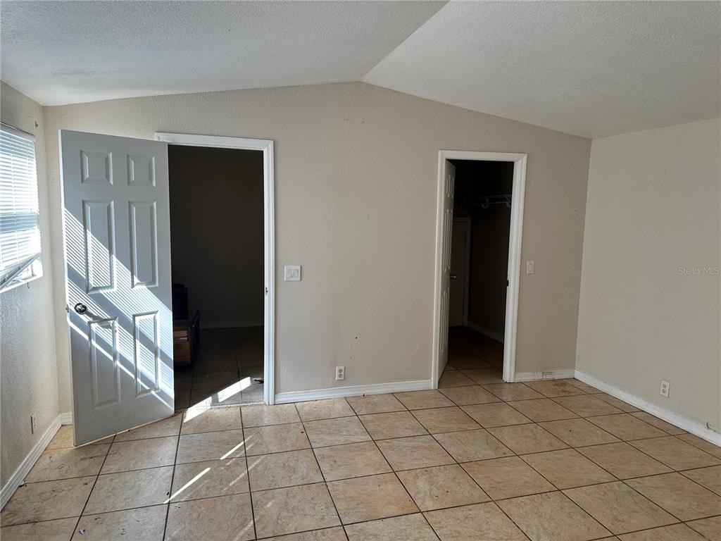 108 Old Welcome Road Lithia, FL 33547 - Photo 7 of 21 Gallery Image 7