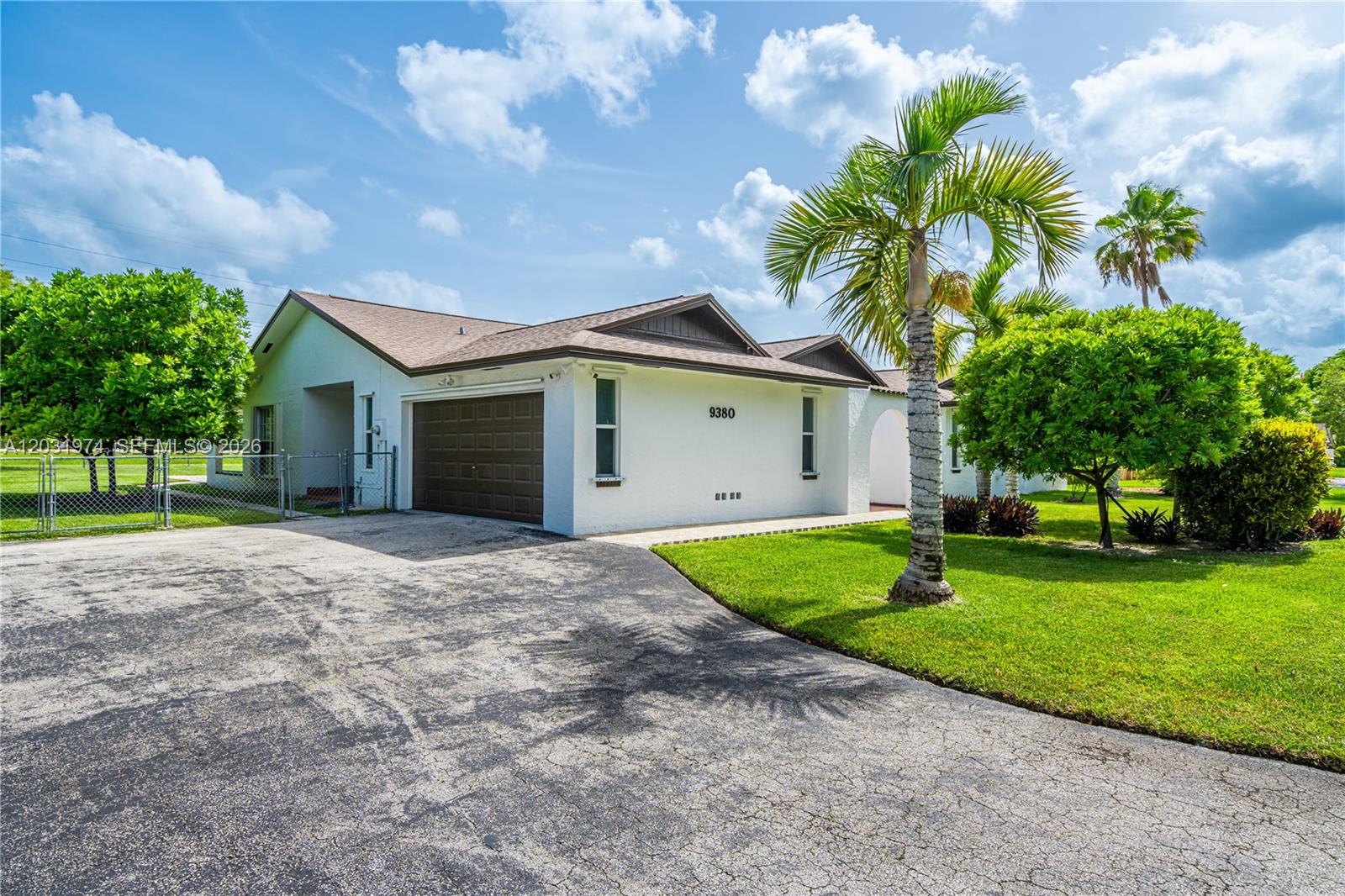 9380 Southwest 134th Street Miami, FL 33176 - Photo 5 of 36 2+ garage with room to park boat, fenced in rear yard/ nice walkaway to front porch