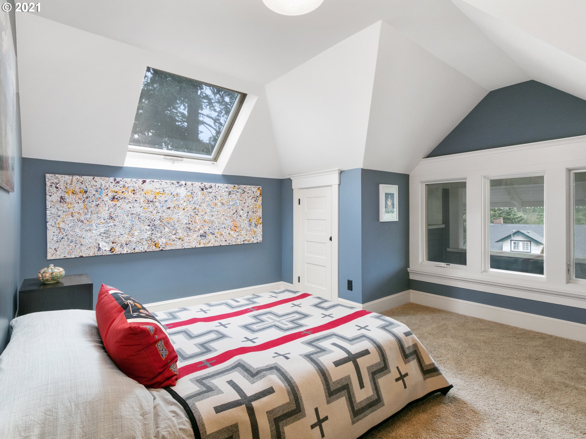 2706 Southwest Homar Avenue Portland, OR 97201 - Photo 19 of 32