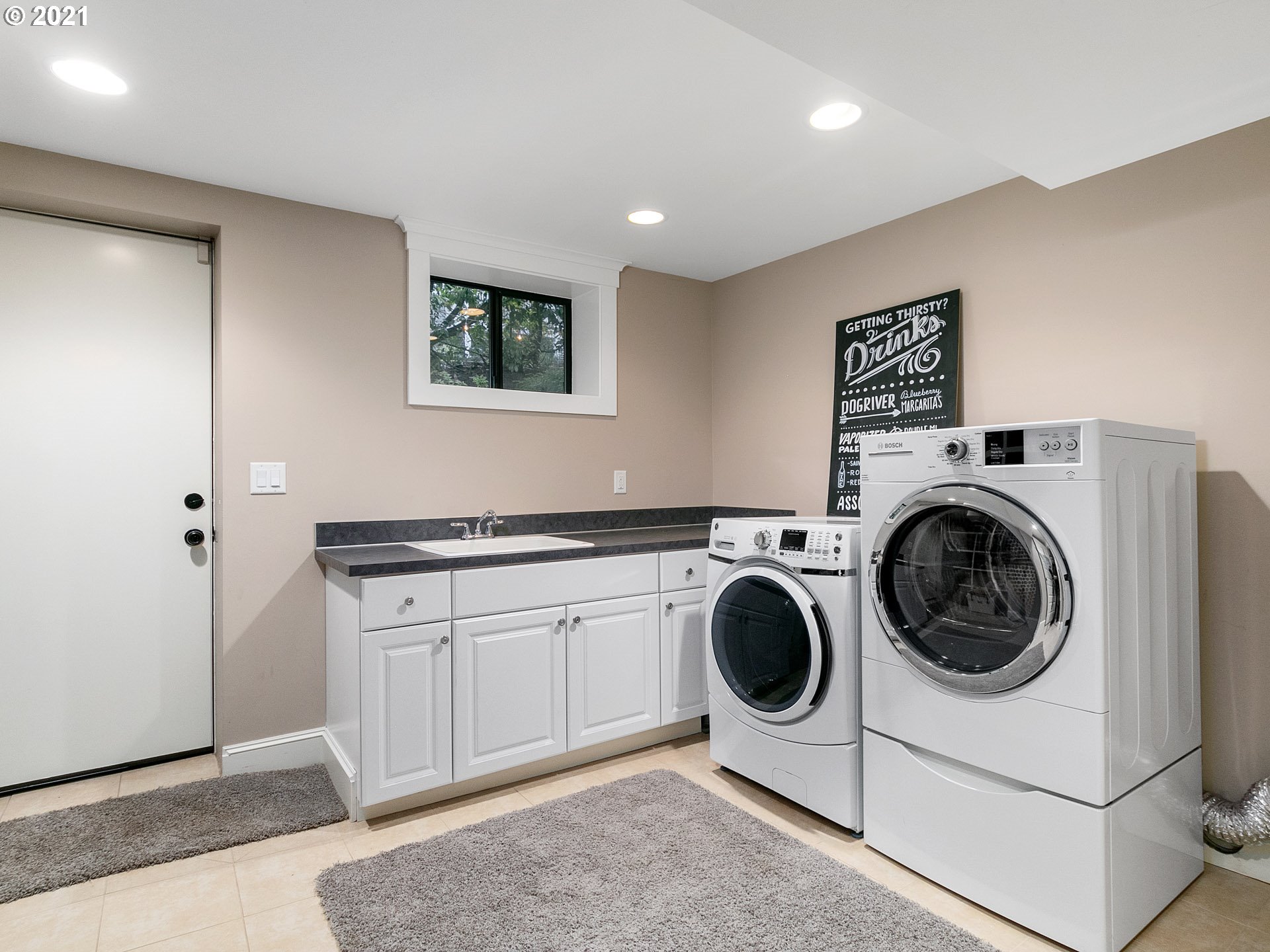 2706 Southwest Homar Avenue Portland, OR 97201 - Photo 28 of 32