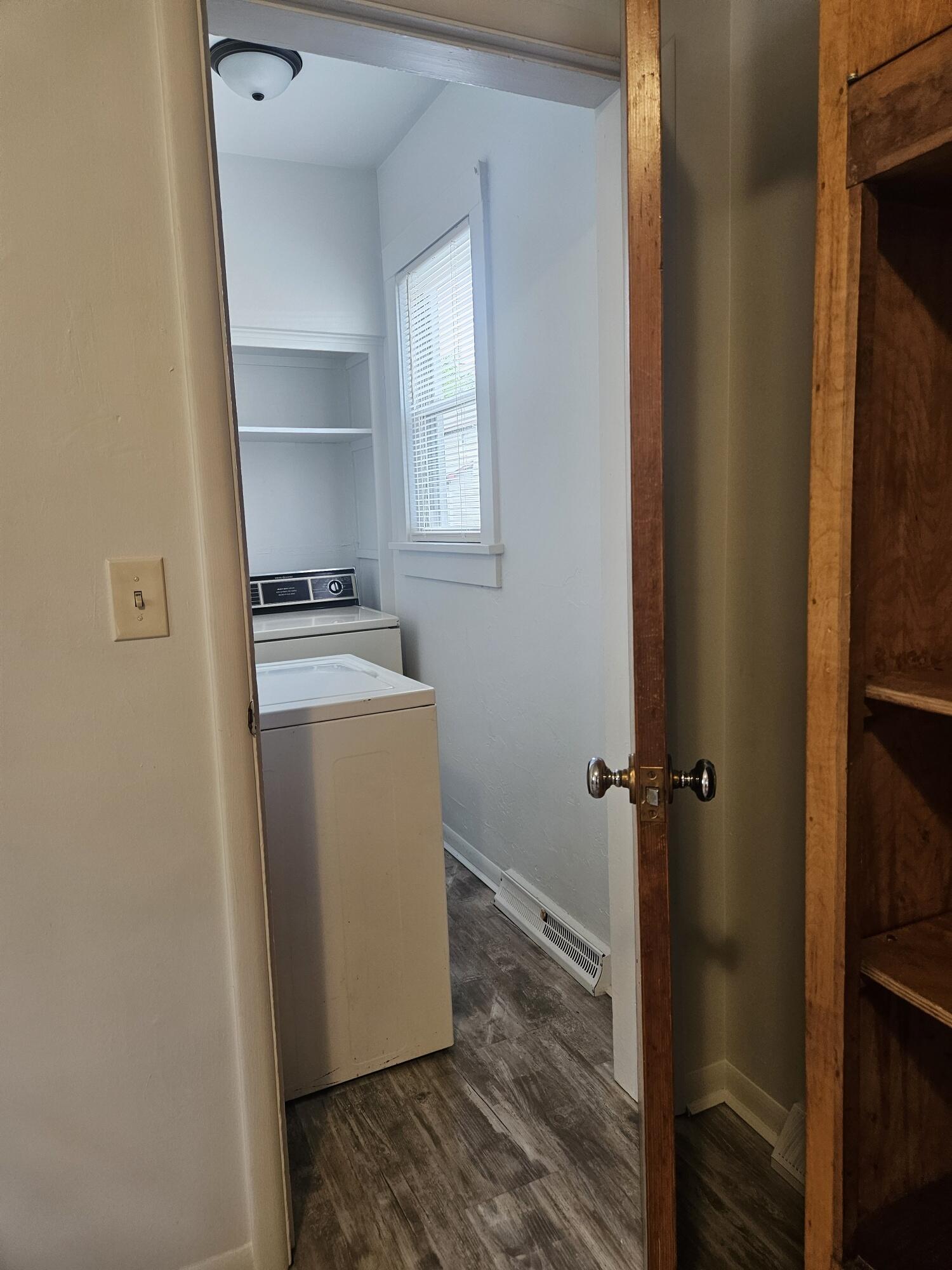907 Tyler Street La Porte, IN 46350 - Photo 8 of 20 1500x2000
