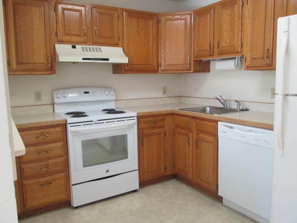 332 Parkside Road, Unit 17 New London, NH 03257 - Photo 2 of 15