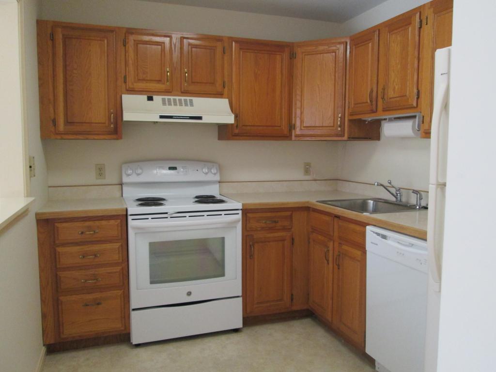 332 Parkside Road, Unit 17 New London, NH 03257 - Photo 3 of 15