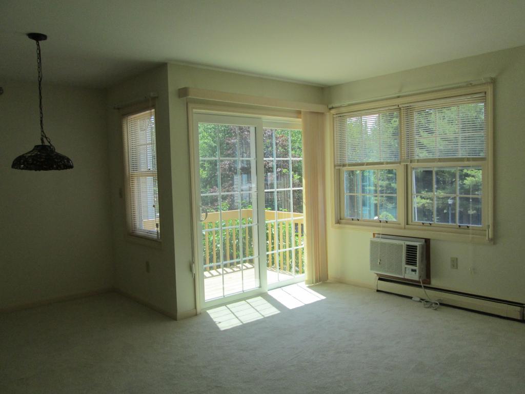 332 Parkside Road, Unit 17 New London, NH 03257 - Photo 6 of 15