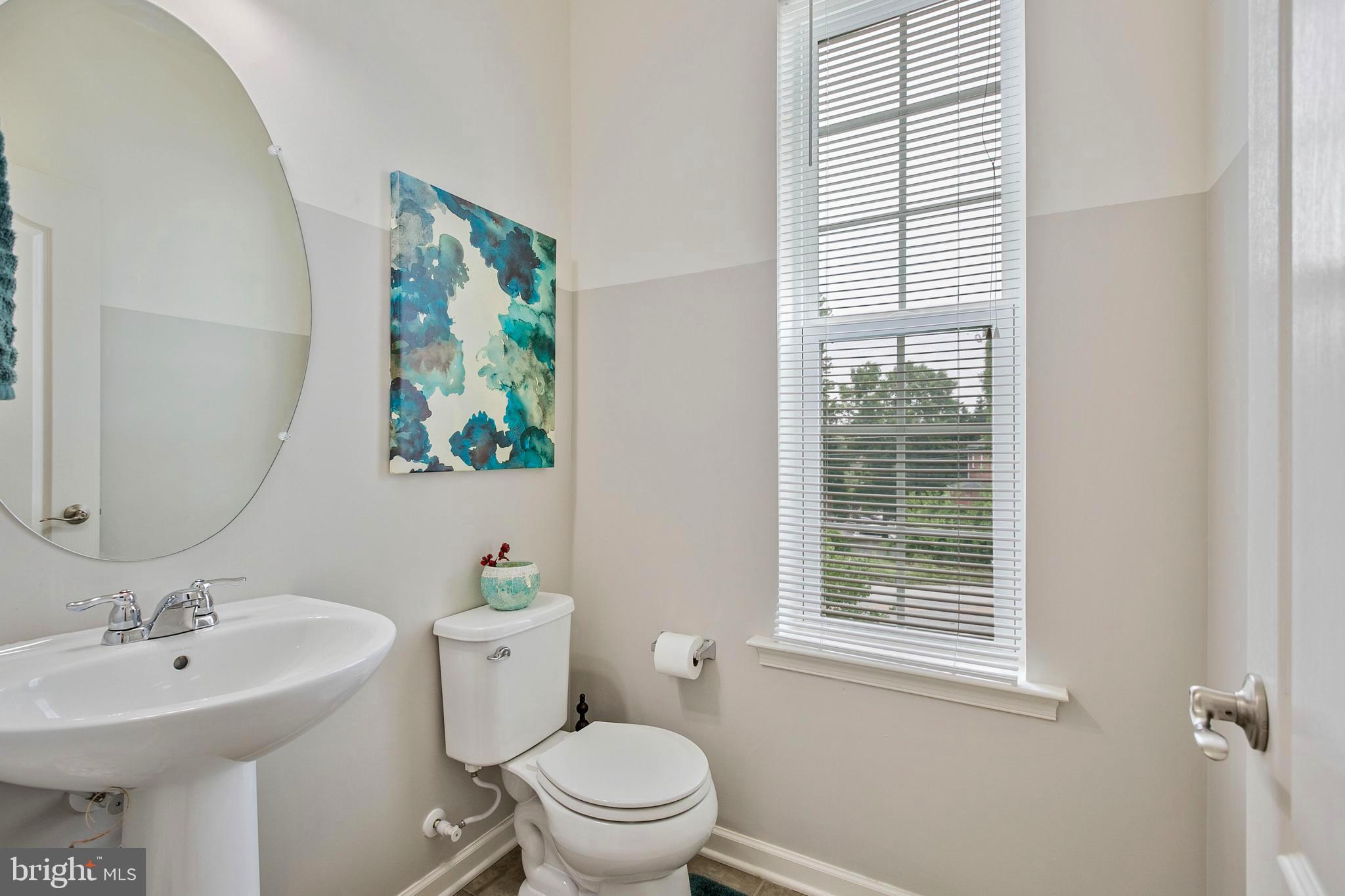 8857 Delegge Road Baltimore, MD 21237 - Photo 11 of 41 2nd Level Half Bath for Guests!
