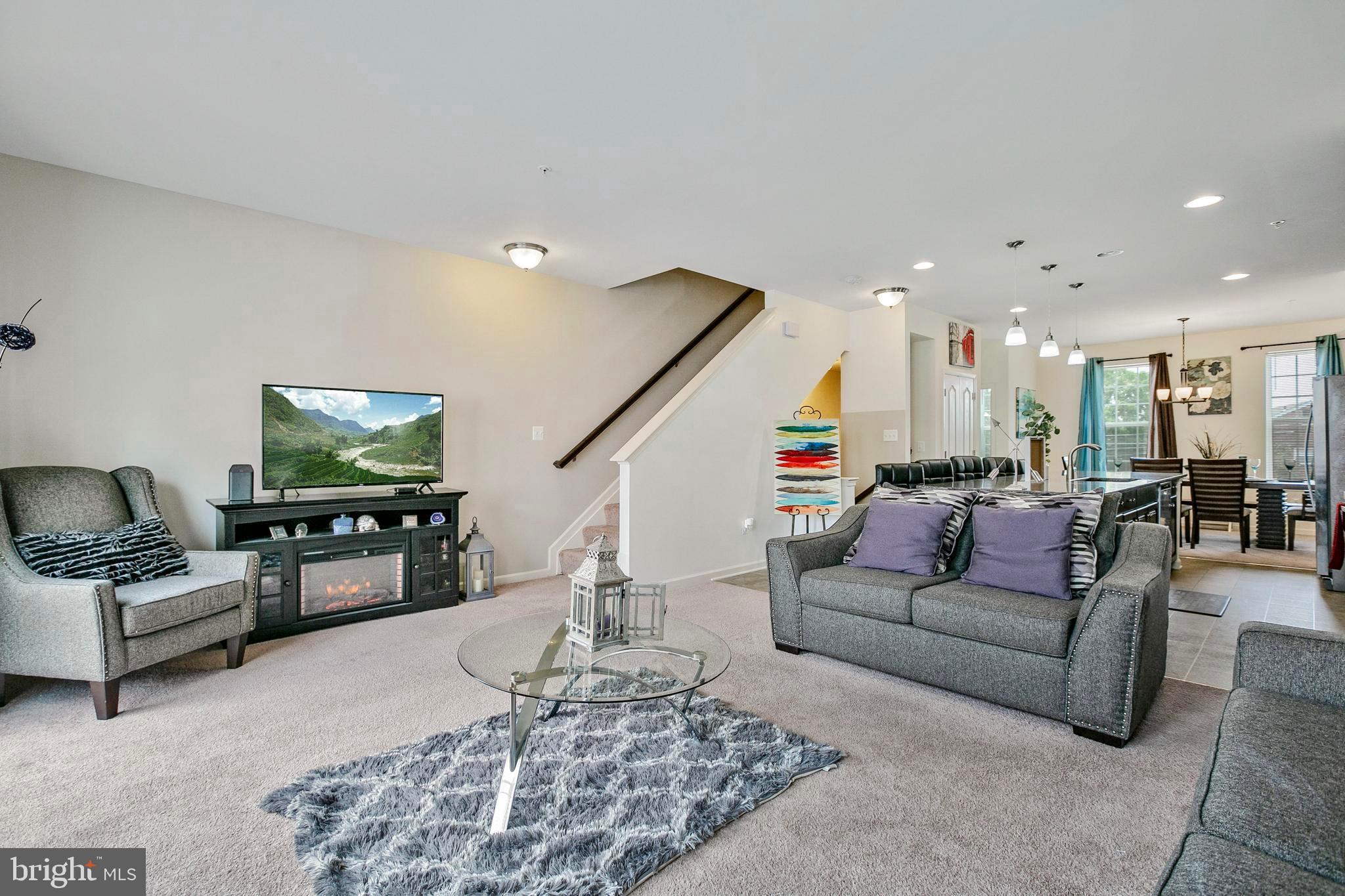 8857 Delegge Road Baltimore, MD 21237 - Photo 19 of 41 Enough Space to be Socially Distance with Guests!