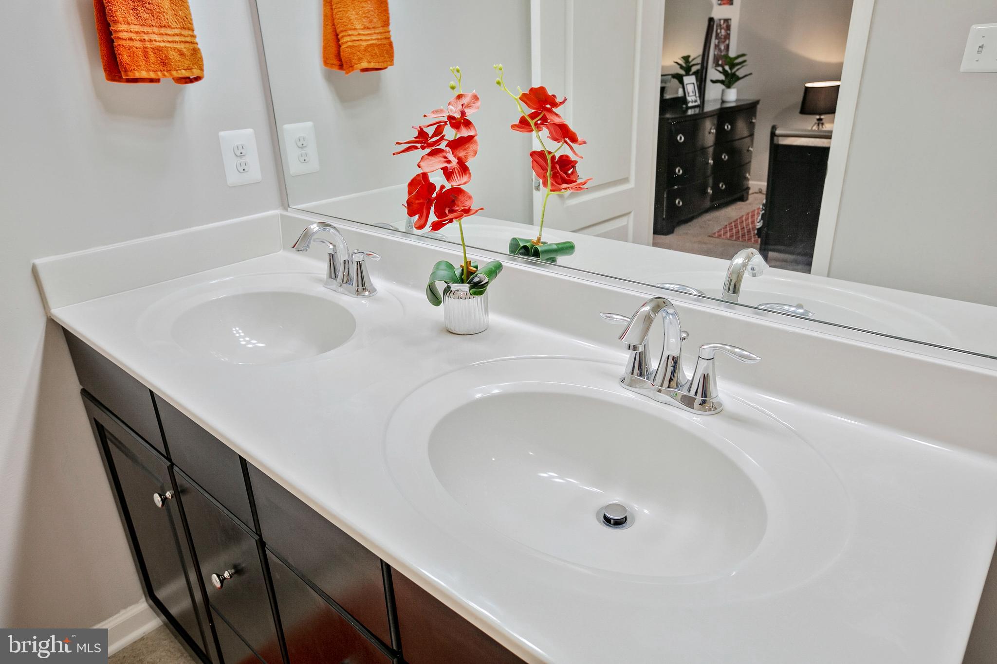 8857 Delegge Road Baltimore, MD 21237 - Photo 28 of 41 Double Vanity w Lots of Storage Tub & Shower Combo