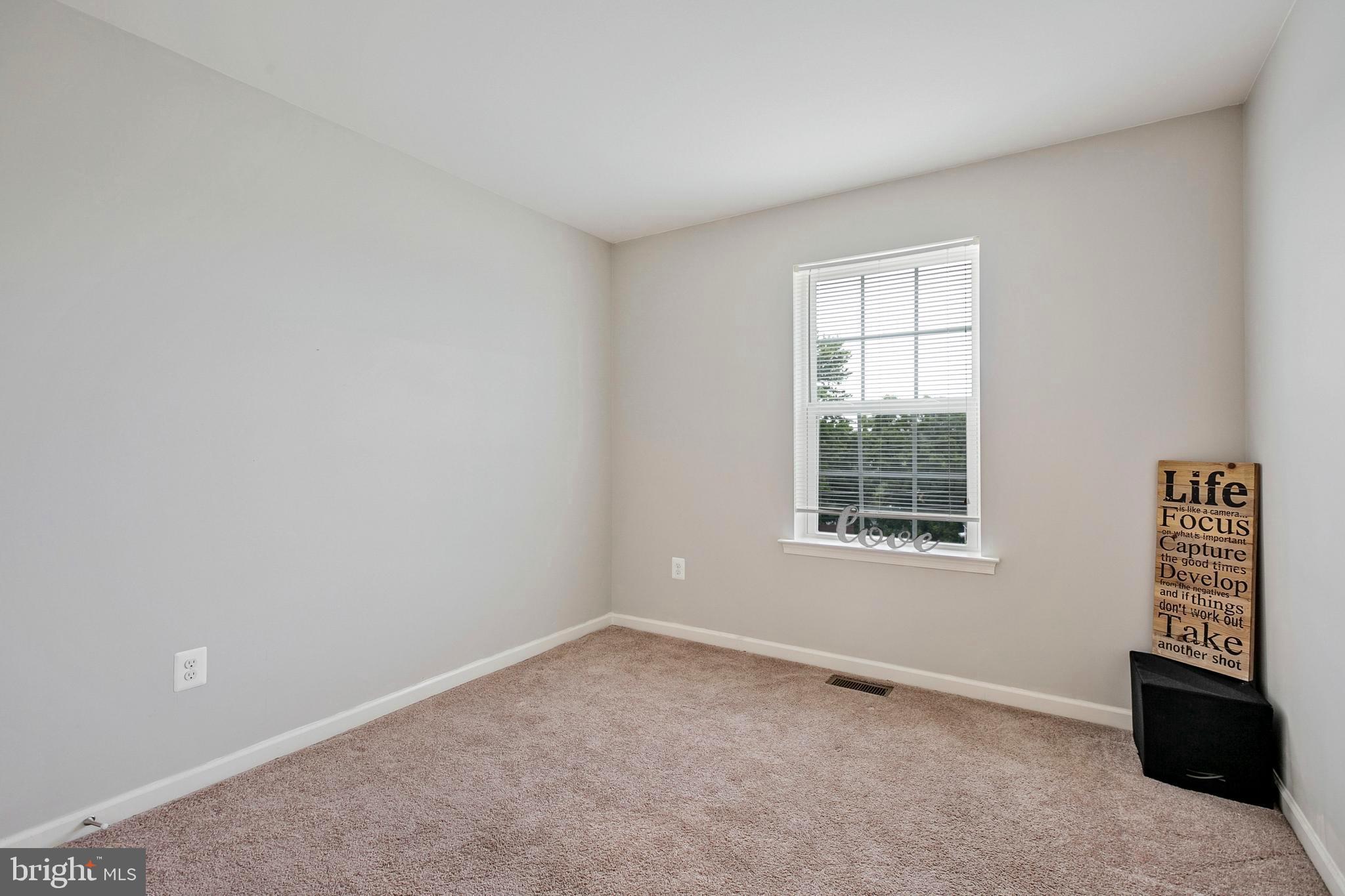 8857 Delegge Road Baltimore, MD 21237 - Photo 32 of 41 2nd Bedroom with Lots of Light!