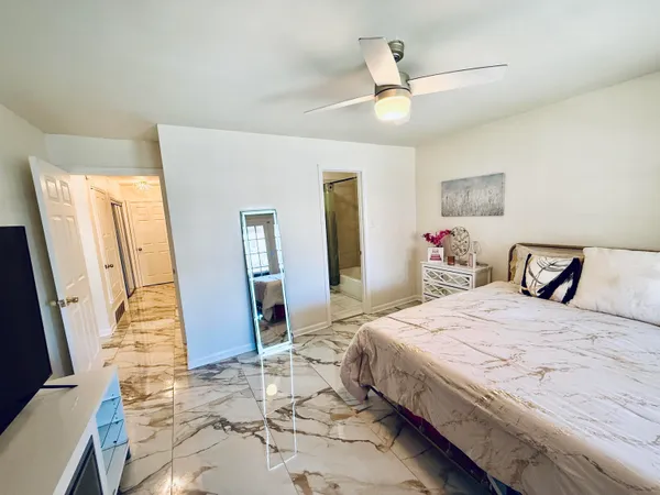 $174,900 | 6670 Pondside Circle, Unit 2, Memphis, TN 38119