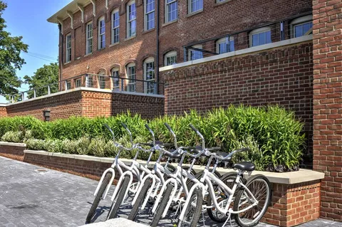 15 Church Street, Unit D214 D 214, Sag Harbor, NY 11963