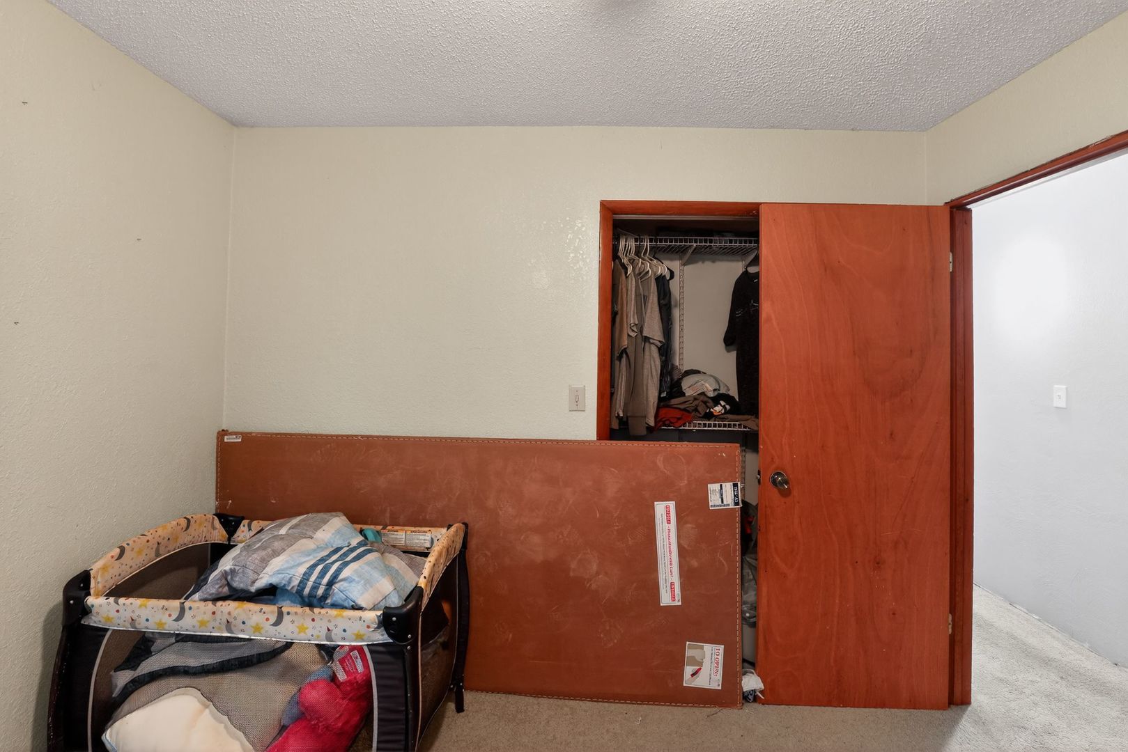 1531 North Charleston Road Salem, IL 62881 - Photo 19 of 34 a view of cupboard