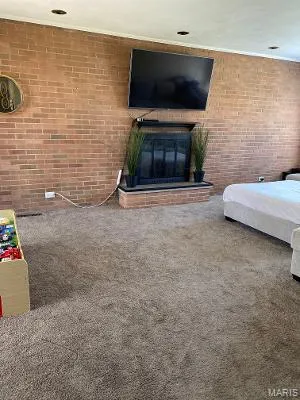 $2,350 | 9040 Crest Oak Lane, St. Louis, MO 63126