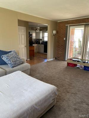 9040 Crest Oak Lane St. Louis, MO 63126 - Photo 8 of 16