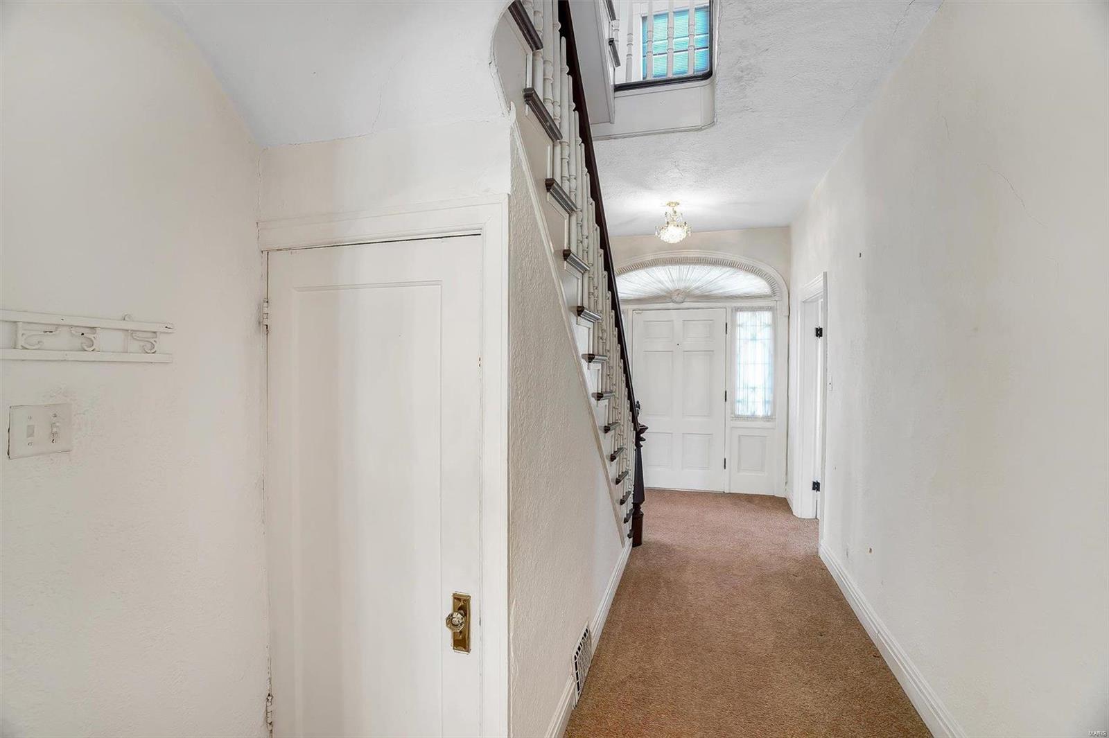 6550 Christopher Drive St. Louis, MO 63129 - Photo 19 of 53