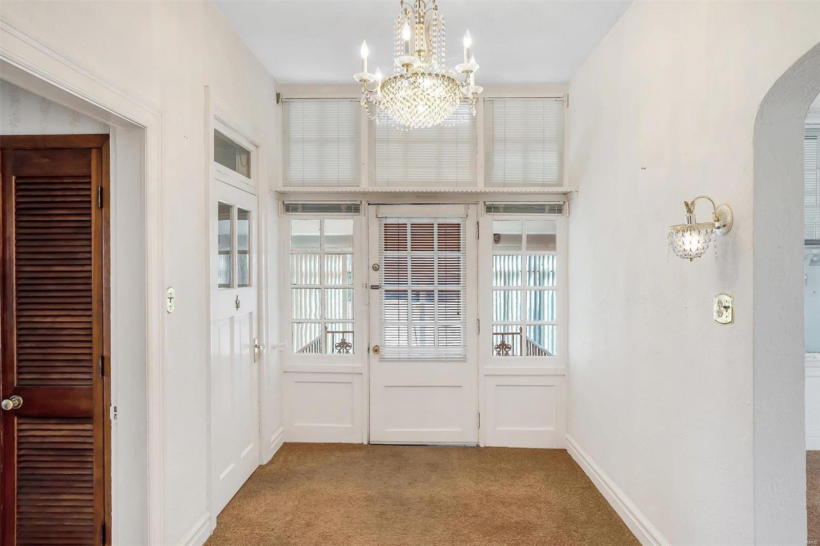 6550 Christopher Drive St. Louis, MO 63129 - Photo 20 of 53