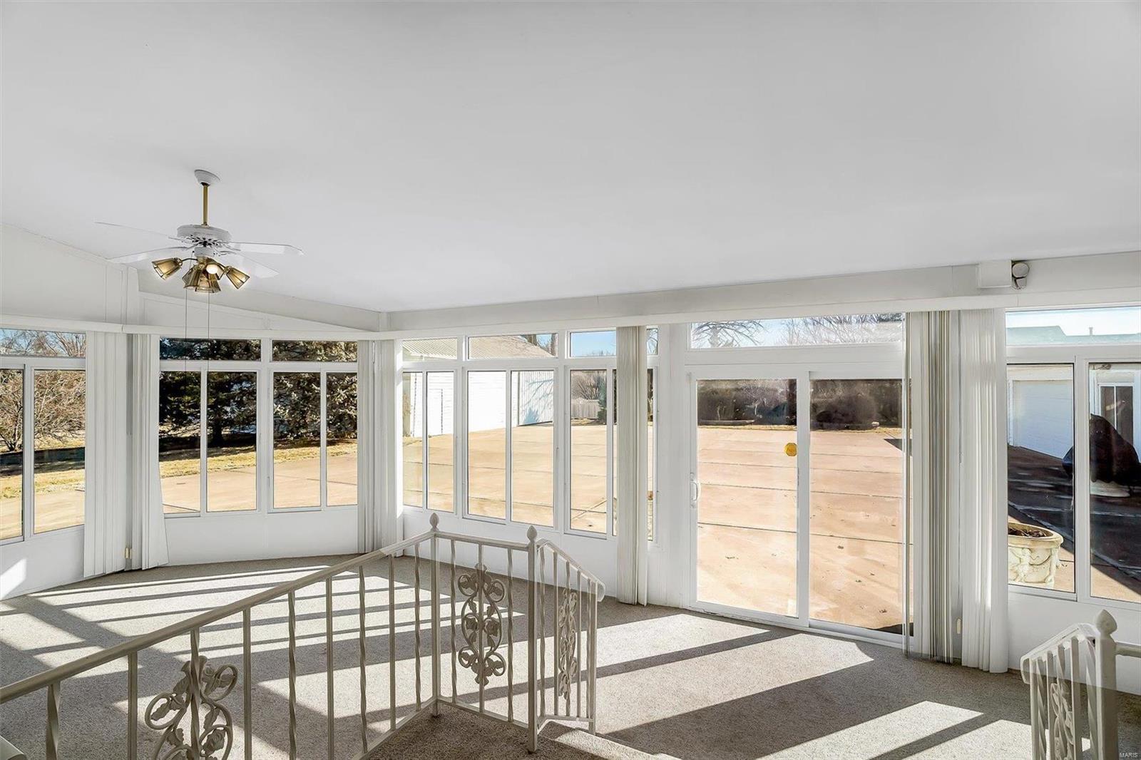 6550 Christopher Drive St. Louis, MO 63129 - Photo 22 of 53