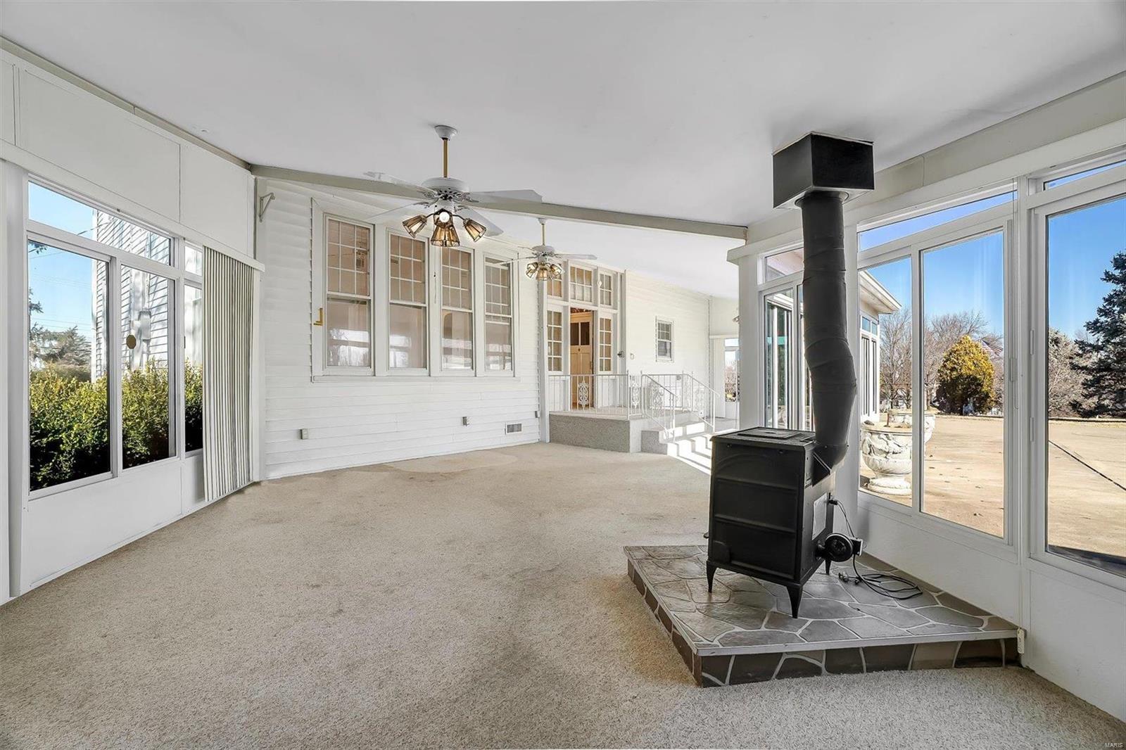 6550 Christopher Drive St. Louis, MO 63129 - Photo 29 of 53