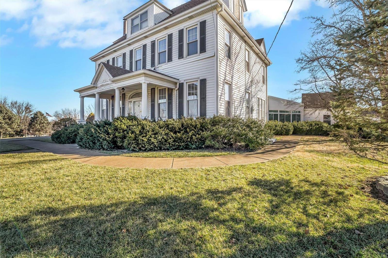 6550 Christopher Drive St. Louis, MO 63129 - Photo 4 of 53