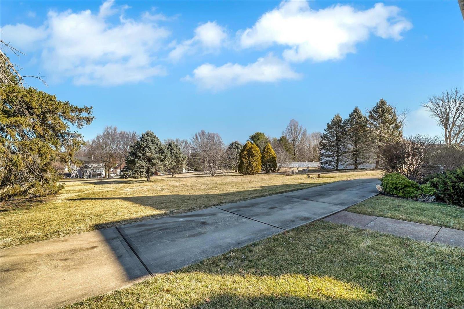 6550 Christopher Drive St. Louis, MO 63129 - Photo 53 of 53