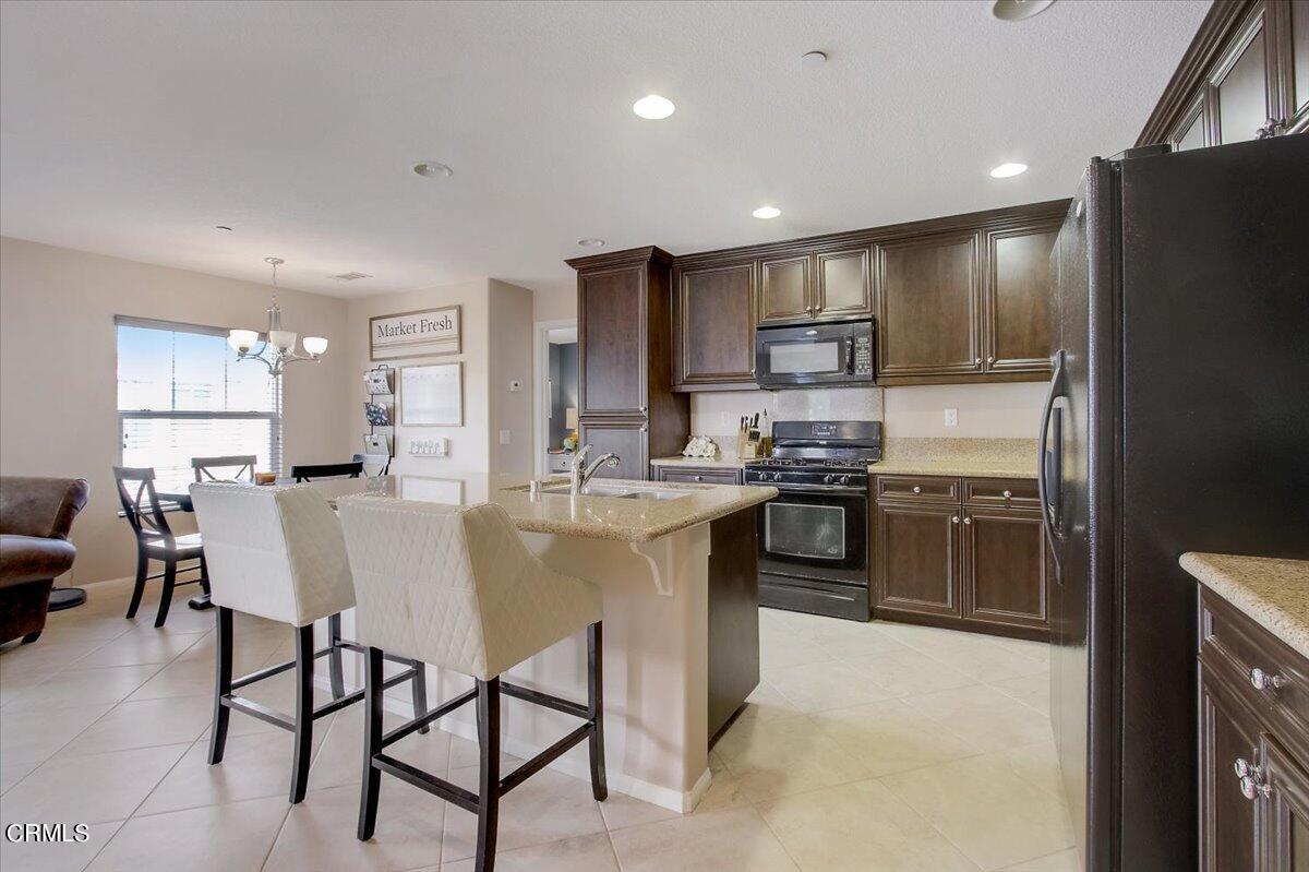 3625 Dunkirk Drive Oxnard, CA 93035 - Photo 11 of 33 11-Dunkirk Dr-011