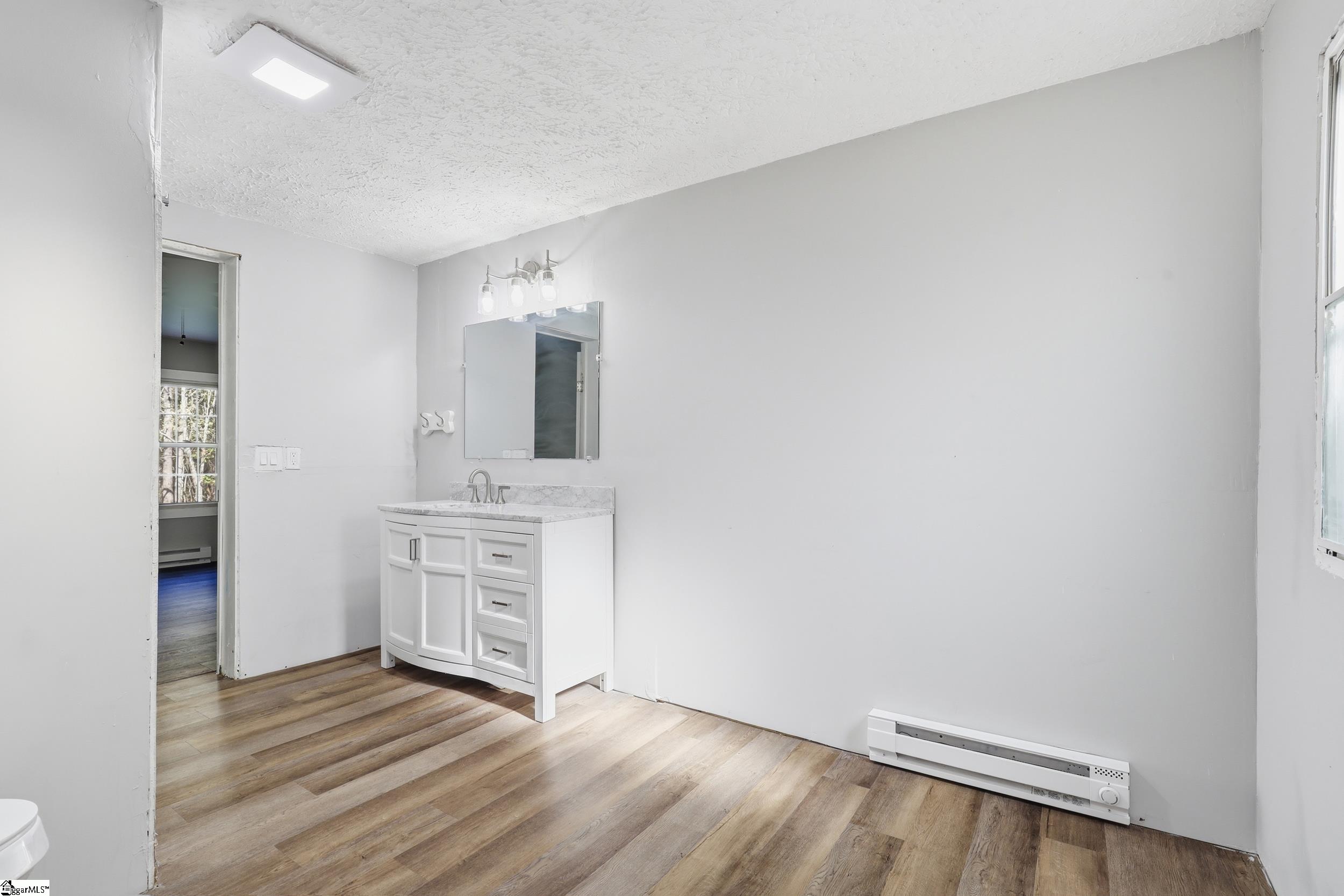 88 Deer Valley Road Laurens, SC 29360 - Photo 15 of 40