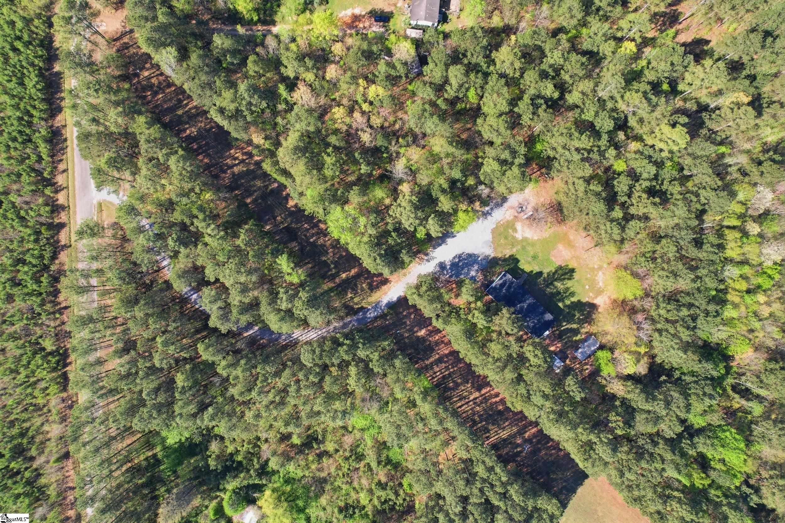 88 Deer Valley Road Laurens, SC 29360 - Photo 34 of 40