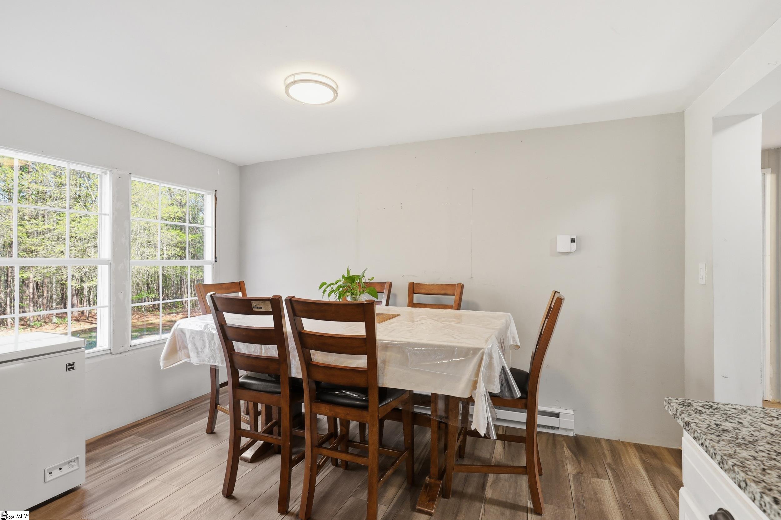 88 Deer Valley Road Laurens, SC 29360 - Photo 10 of 40