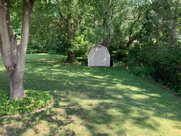 $4,100 | 89 Central Avenue, Unit B, Madison, NJ 07940