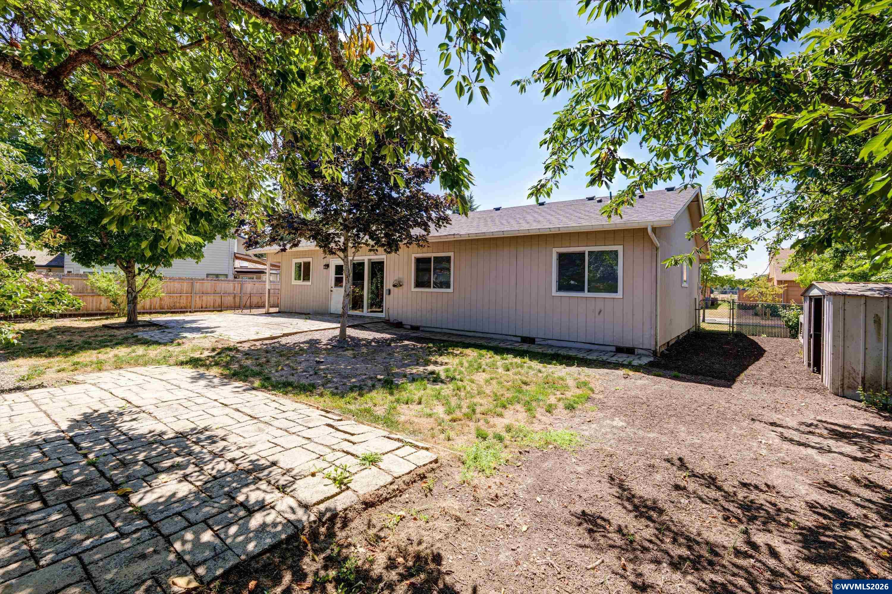 1719 Belmont Loop Southwest Albany, OR 97321 - Photo 28 of 40