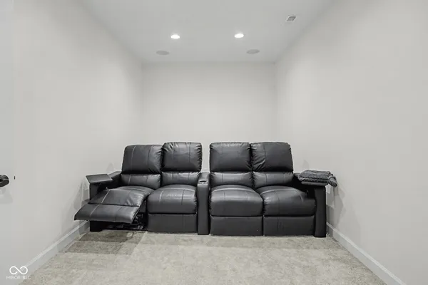 $565,000 | 6125 Helmsdale Drive, Lafayette, IN 47905