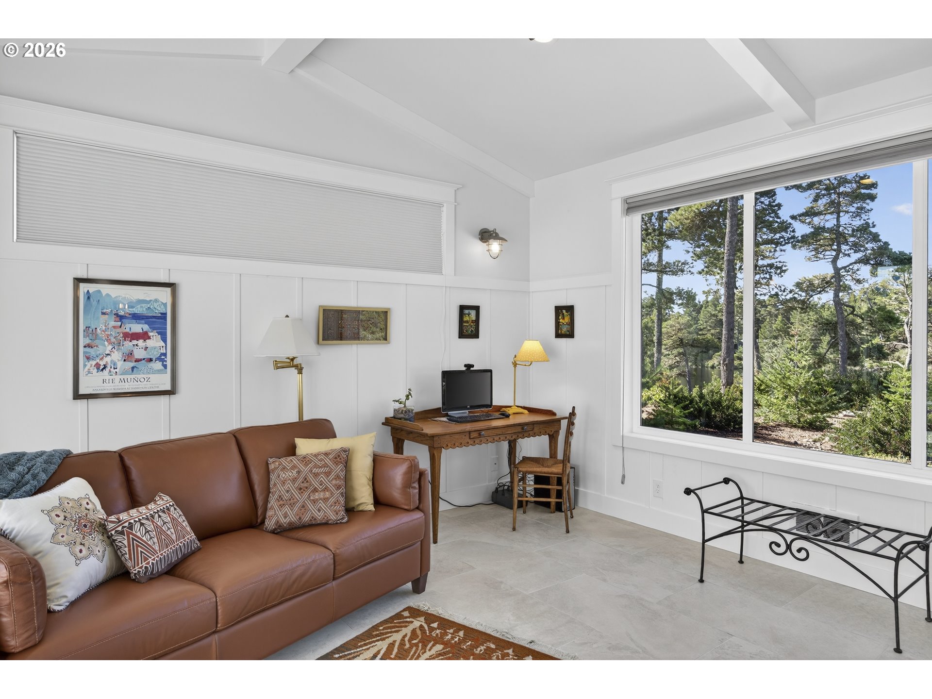 88084 Lake Point Drive Florence, OR 97439 - Photo 17 of 22 a living room with furniture and a large window