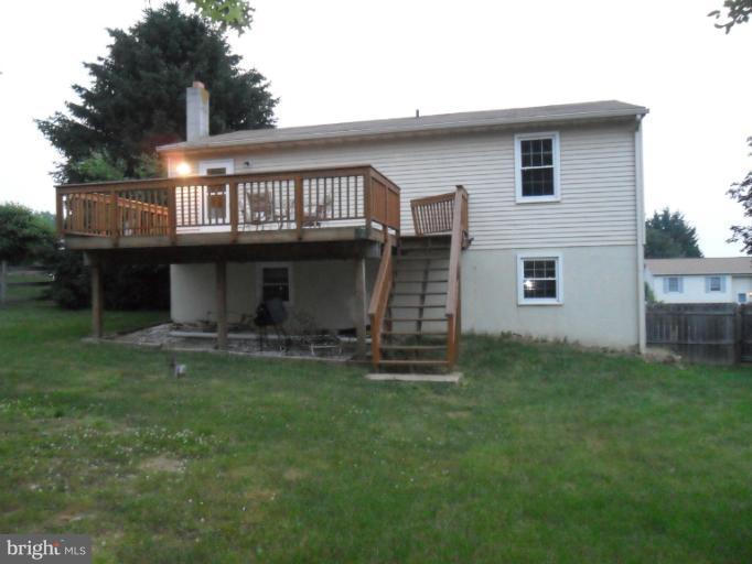 2815 Michelle Road Manchester, MD 21102 - Photo 12 of 18 Exterior (Rear)