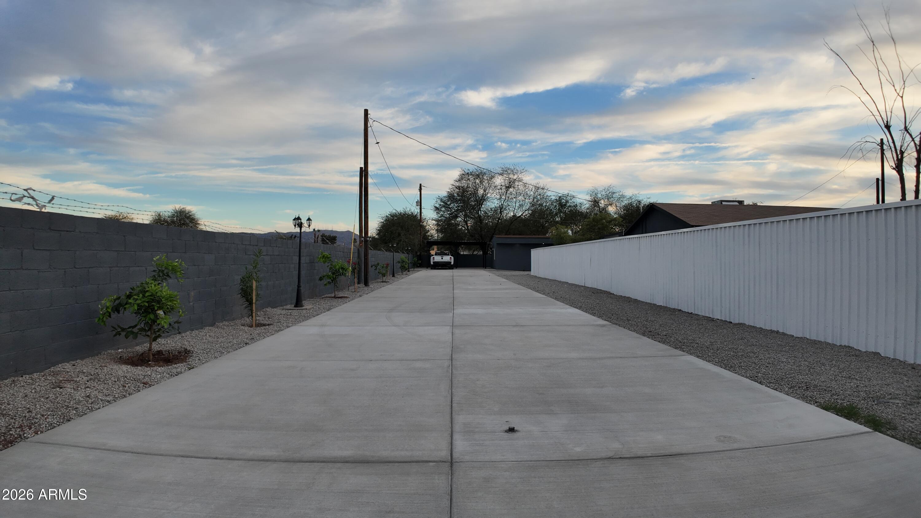 1109 West Broadway Road, Unit B Phoenix, AZ 85041 - Photo 13 of 16 Driveway