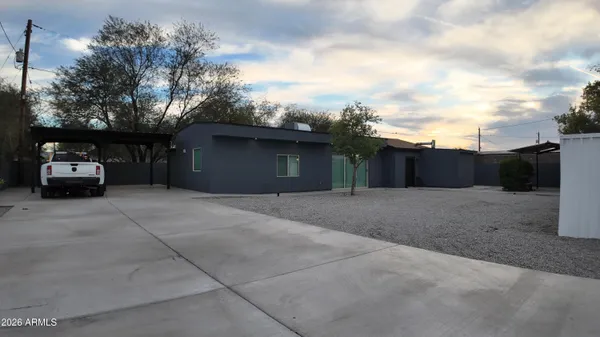 $2,500 | 1109 West Broadway Road, Unit B, Phoenix, AZ 85041