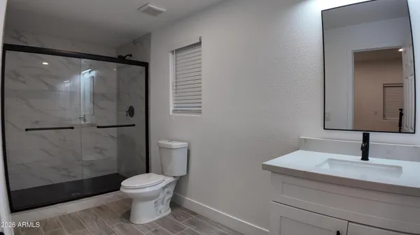 $2,500 | 1109 West Broadway Road, Unit B, Phoenix, AZ 85041