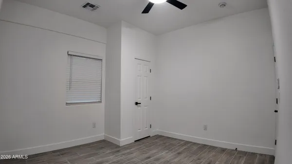 $2,500 | 1109 West Broadway Road, Unit B, Phoenix, AZ 85041