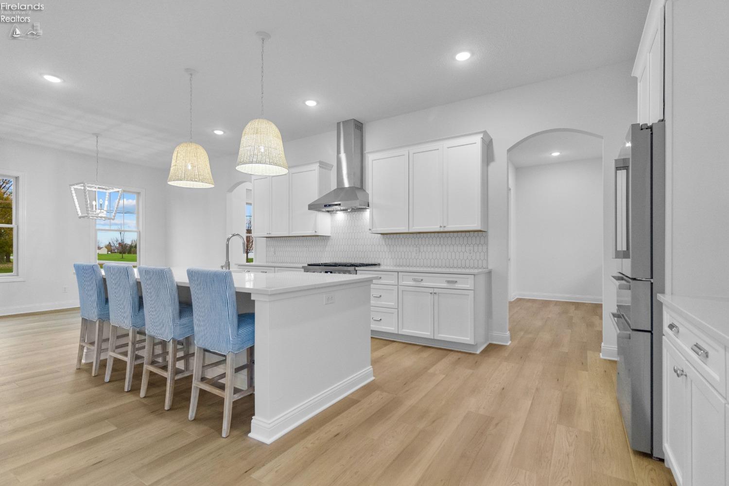277 East Luchsinger Road Port Clinton, OH 43452 - Photo 11 of 77 Gallery Image 11