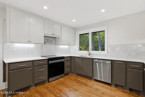 $339,000 | 1917 East Northside Drive, Jackson, MS 39211