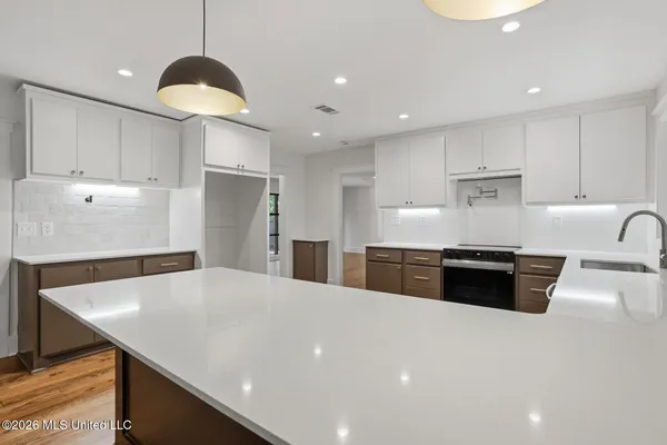 $339,000 | 1917 East Northside Drive, Jackson, MS 39211