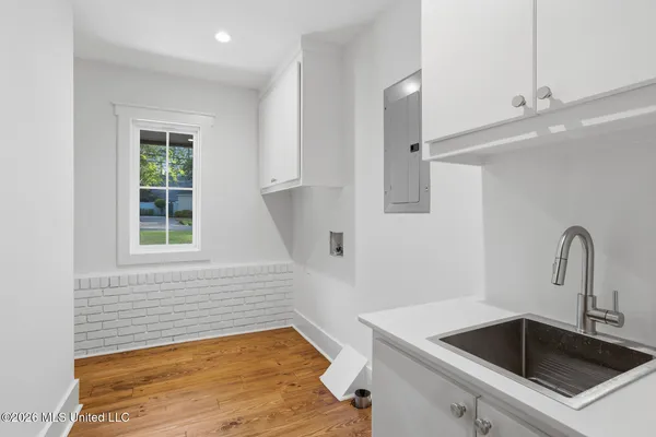 $339,000 | 1917 East Northside Drive, Jackson, MS 39211