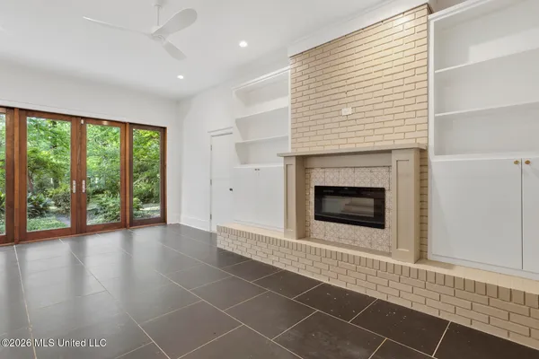 $339,000 | 1917 East Northside Drive, Jackson, MS 39211