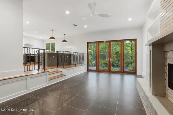 $339,000 | 1917 East Northside Drive, Jackson, MS 39211