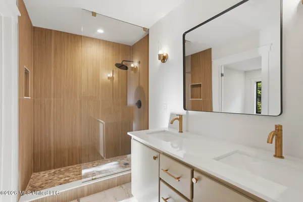 $339,000 | 1917 East Northside Drive, Jackson, MS 39211