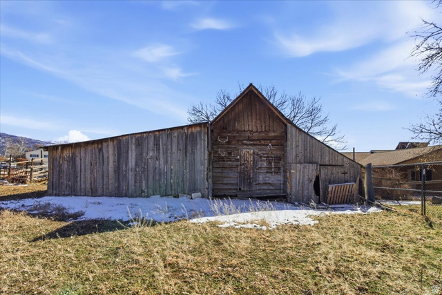 217 East 400 South Spring City, UT 84662 - Photo 52 of 71 View of barn