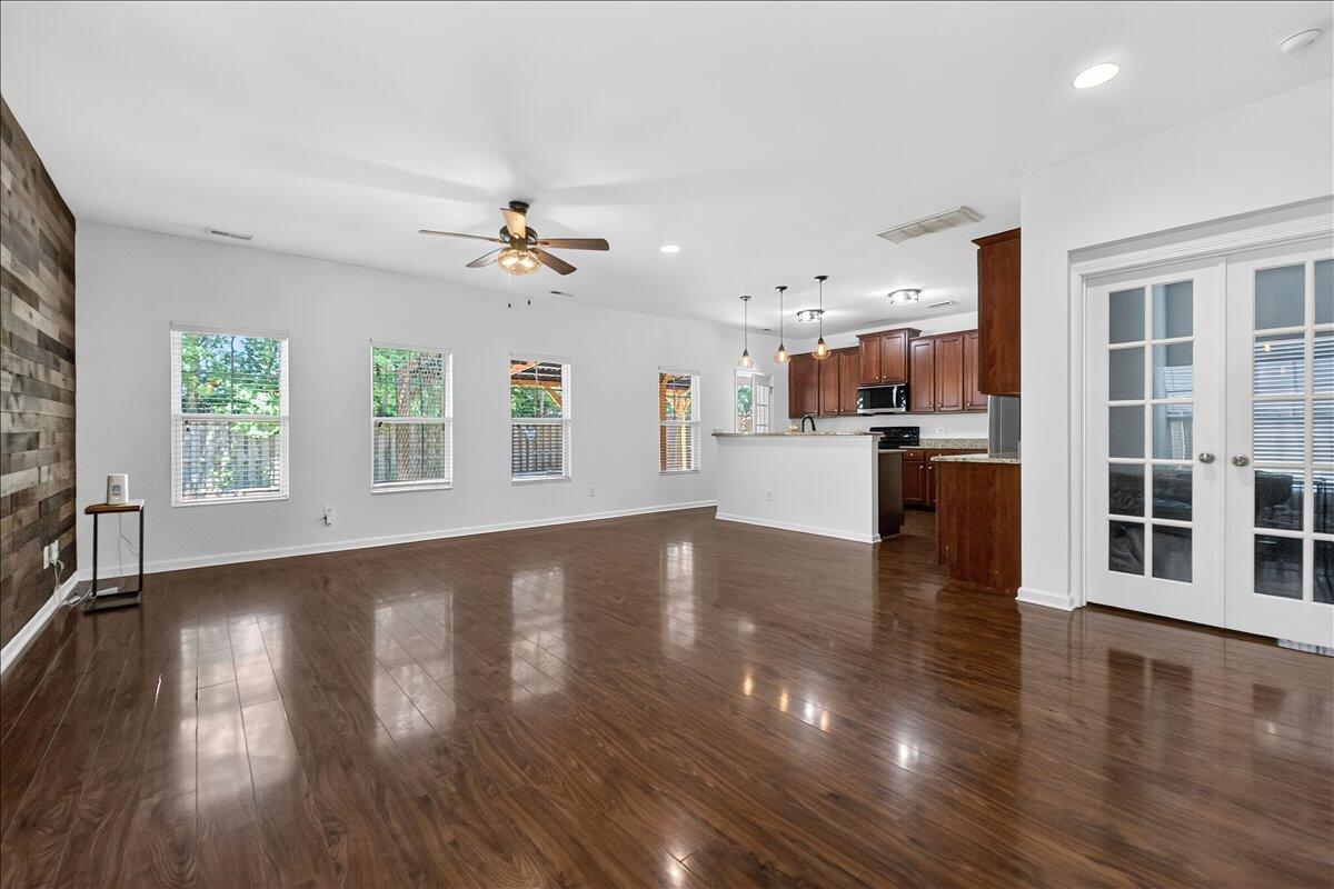 3710 Crescent Way Ladson, SC 29456 - Photo 8 of 37 Great Room